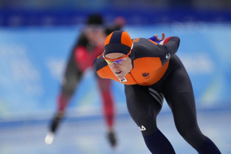 Golden Wüst: Dutch star makes history with 6th Olympic title